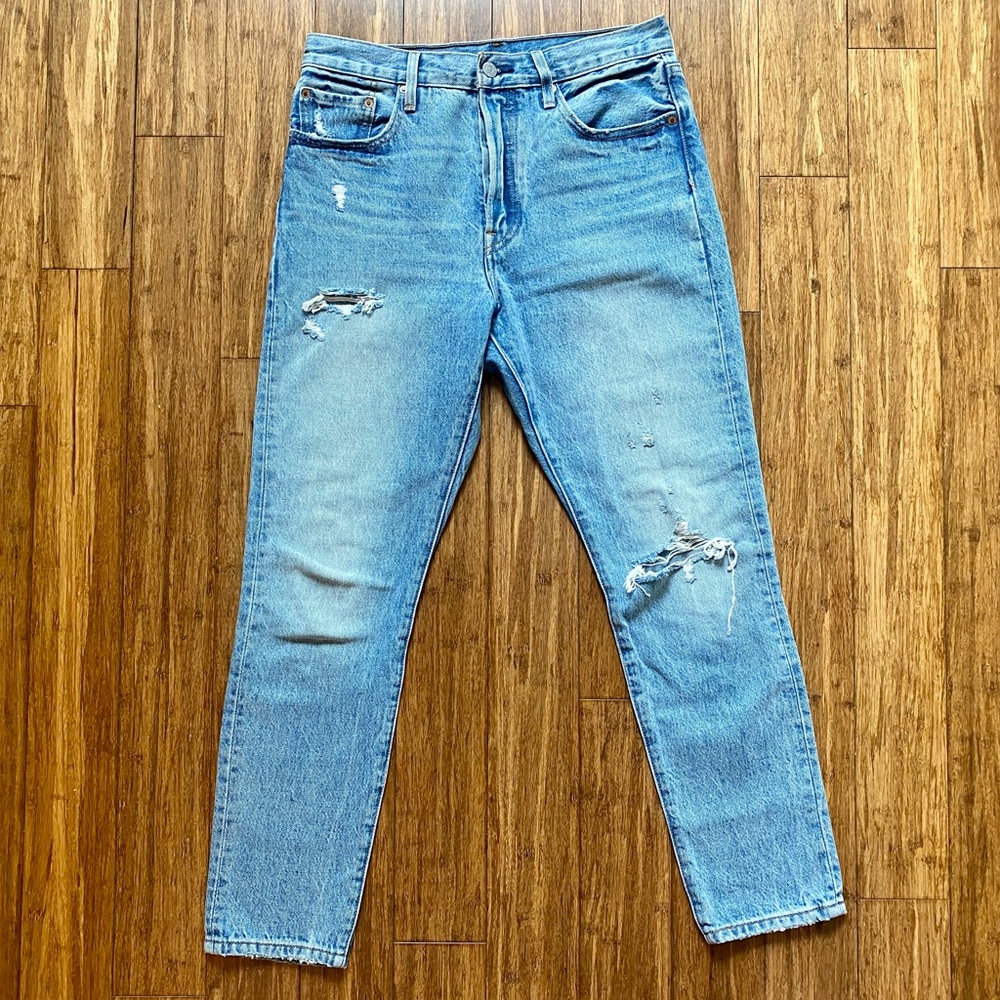 Levi’s Premium 501 S Skinny Jeans Distressed Size 28